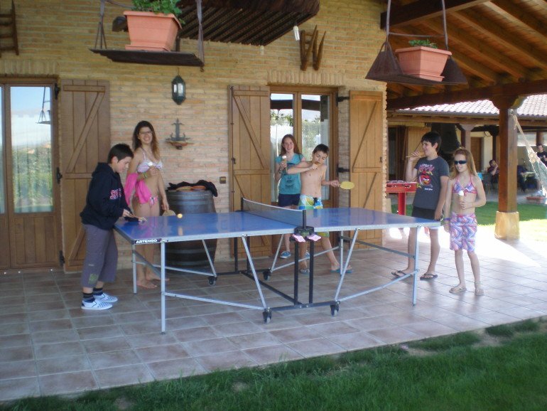Zona de juegos en casa rural Haritzalotz, Zurucuáin, Tierra Estella :: Agroturismo en Navarra