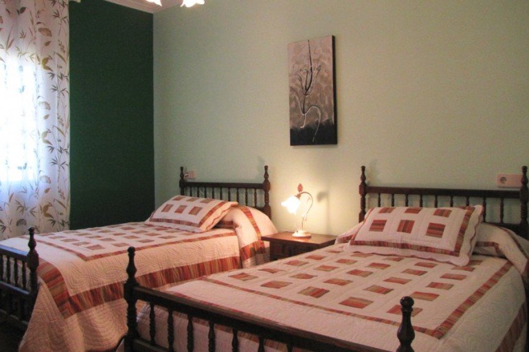 Dormitorio de casa rural Ibarbasoa :: Agroturismos en Navarra