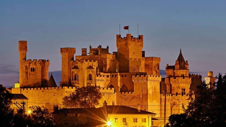 Castillo de Olite - Siéntete en la Edad Media :: Turismo en Navarra
